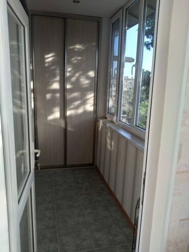 Uzunmüddətli kirayə mənzillər: Neftçilər metrosu yaxınlığında,229 nömrəli məktəbin yanında,5 — 7