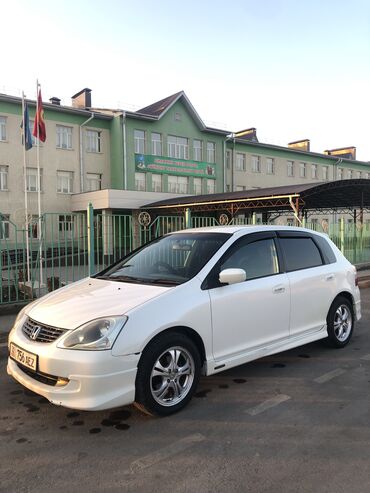 купить авто в токмаке: Honda Civic: 2004 г., 1.7 л, Вариатор, Бензин, Хэтчбэк