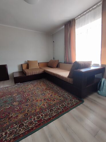 гостиный мебель: Продается диван Lina в отличном состоянии, раскладной