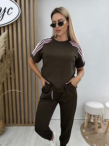 Kompleti: 💫New collection💫

⚜️Univerzalna velicina
⚜️Cena 3500 din — 24