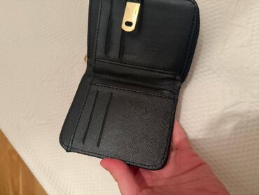 Portmone, pulqabıları: Pulqabı, Yeni