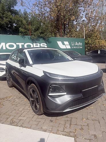 Changan: Changan Qiyuan Q05: 2026 г. — 3