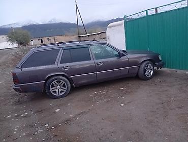 сидения 2106: Mercedes-Benz E-класс AMG: 1992 г., 2.8 л, Механика, Бензин, Универсал — 2