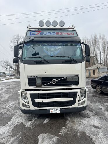 volvo fm: Продаю Вольво 2012 год Прицеп Виелтон 2013 год Мега 105к Машина в