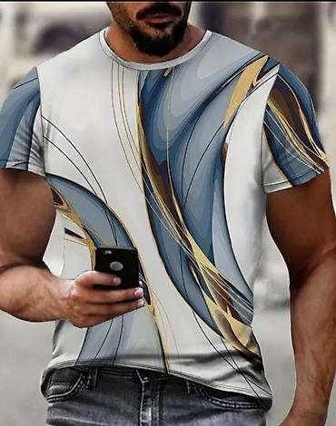 Футболки: Мужская футболка с круглым вырезом и короткими рукавами. Модель — 10