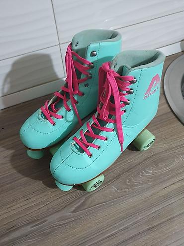 Roleri i rolšue: Rolsule - Boja čizme: mint/tirkizna - Pertle: jarko roze - Visoka — 10