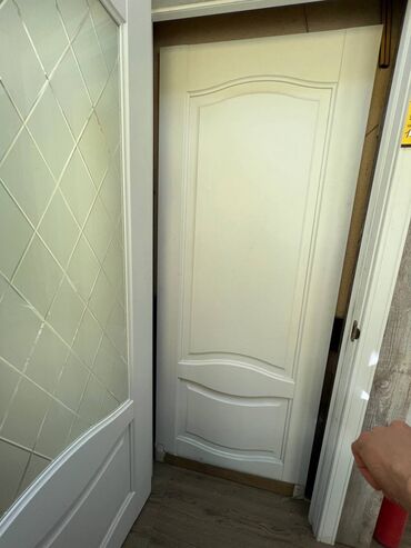 Межкомнатные двери: Возможные размеры: 60/70/80/90 40 Мы находимся по адресу: Рынок — 23