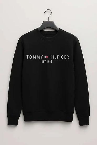 Duksevi: Muški duks sa okruglim izrezom – brendirani modeli - Brend motivi — 34