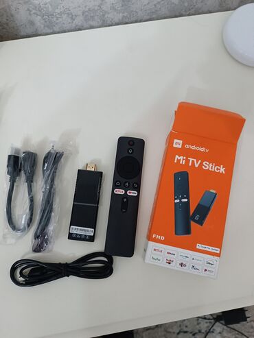 продаю телефизор: ТВ смарт приставка Xiaomi TV Stick 4K оснащен Android TV™ 11