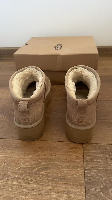 ugg cipele zenske: UGG ženske čizme sa platformom Original, broj 39. Lepo ocuvane, ako — 6
