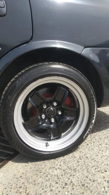 Disklər: SATILIR 250azn 16liqdi 5bolt