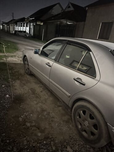 Mercedes-Benz: Mercedes-Benz E-Class: 1996 г., 2.3 л, Автомат, Бензин, Седан
