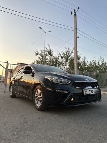 купить машину в рассрочку без банка: Kia K3: 2018 г., 1.6 л, Автоматические, Бензин, Седан