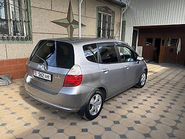 Honda Fit: 2004 г., 1.3 л, Вариатор, Бензин, Хэтчбэк