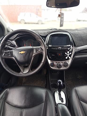 Chevrolet: Chevrolet Spark: 2015 г., 1 л, Вариатор, Бензин, Хэтчбэк — 10