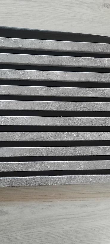 divar panel: Gencede.yenidir.1 ədəd, 50 sm-in 2.90 ölçü.35 manata alınıb, artıq — 2