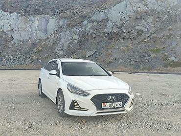 ру: Hyundai Sonata: 2021 г., 2 л, Автомат, Газ, Седан — 4