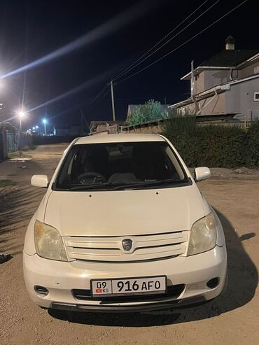 купить авто с кореи бу: Toyota ist: 2002 г., 1.3 л, Автомат, Бензин, Хетчбек