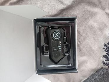 yelkən: Motosiklet dəbilqəsi üçün Bluetooth interkom – V10 Xüsusiyyətlər: - — 1