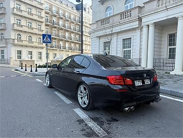 for x5 magic: BMW 5 Series (F10) sedan – M paketli görünüş və zəngin təchizat — 7