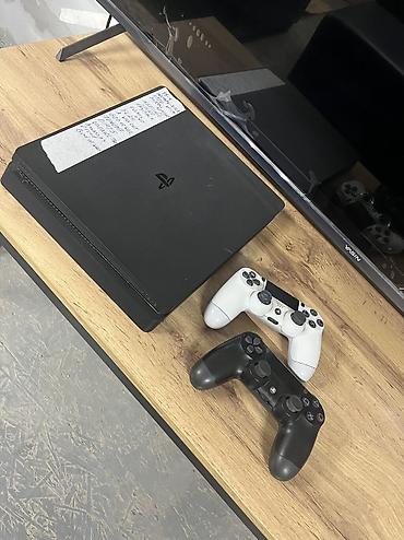 PS3 (Sony PlayStation 3): Продается Sony PlayStation Две 5 Sony PlayStation 38000сом Две 4 Sony — 5