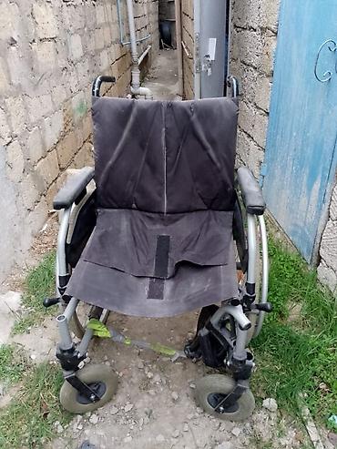 əlil arabası: Əlil arabasi satilir ünvan hokmeli qobu yolu ag bazar yaxınlığı — 2