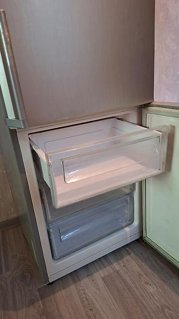 Samsung soyuducu - Rəng: gümüş (inox effektli) - Tərtibat: aşağıda — 8