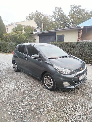 Chevrolet Spark: 2018 г., 1 л, Автомат, Бензин, Хэтчбэк