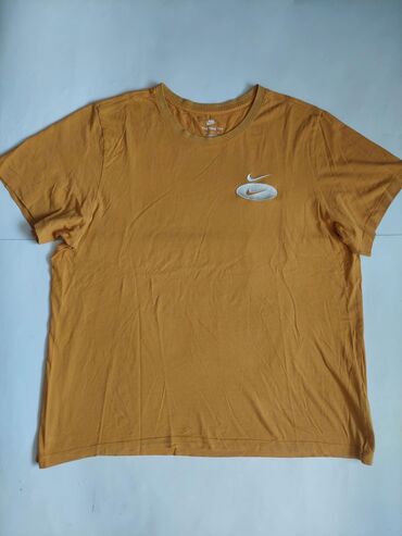 Men's Clothing: T-shirts