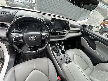 Toyota: Toyota Highlander: 2020 г., 2.5 л, Типтроник, Гибрид, Кроссовер — 11