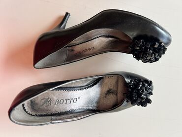 шикарные туфли: Туфли 37, цвет - Черный