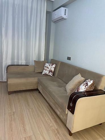 mingəçevirdə divan: Künc divan, İşlənmiş, Açılan, Bazalı, Parça, Çatdırılma yoxdur — 2
