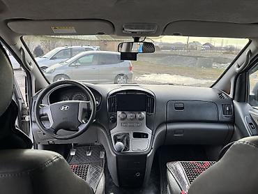 Hyundai: Hyundai Starex: 2009 г., 2.5 л, Механика, Дизель, Минивэн — 10