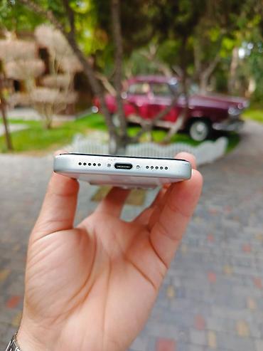 go pro 8: IPhone 17 Pro, 256 GB, Natural Titanium — 2