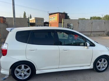 авто с последующим выкупом бишкек фит: Honda Fit: 2001 г., 1.3 л, Автомат, Бензин, Хэтчбэк