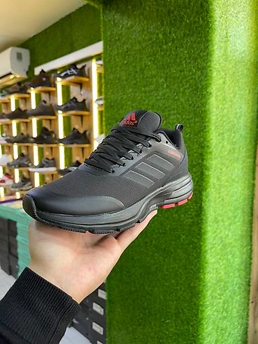half zip: Кроссовки Adidas Adizero Boston🔥 Термо🔥 Цвет: Черный Стиль✅ Удобство — 1