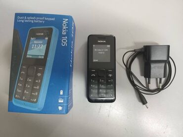 кнопчный телефон: Nokia 105