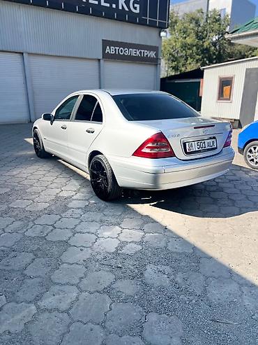 проставка: Mercedes-Benz C-Class: 2003 г., 1.8 л, Автомат, Бензин, Седан — 10