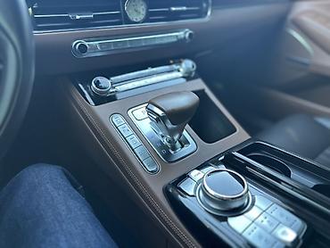 Унаа: Genesis G90 3.3T (AWD) - Кузов: представительский седан, тёмно‑серый — 9