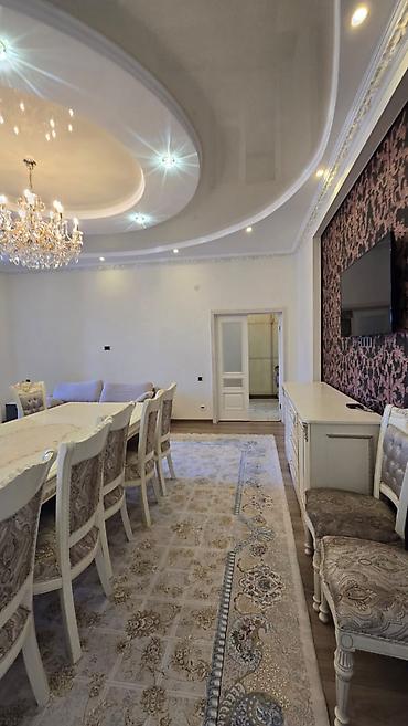 уровневая: 4 комнаты, 180 м², ул. Чынгыз Айтматова Элитка, 9 этаж, Косметический ремонт — 1