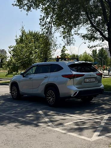 highlander 2018: Toyota Highlander: 2021 г., 3.5 л, Автомат, Бензин, Кроссовер — 4