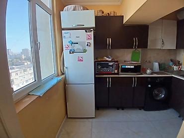 10 mikrayon: 2 otaqlı mənzil – geniş və işıqlı - Plan: geniş zal, ayrıca yataq — 5