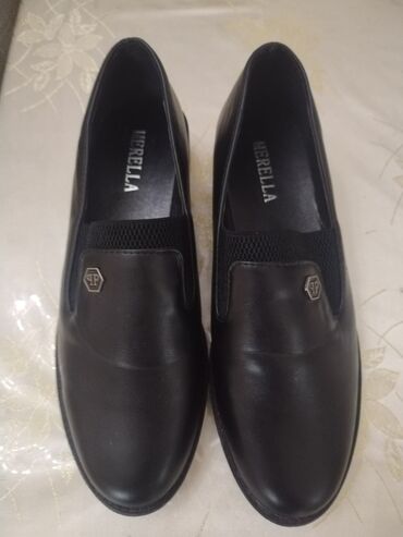 lg h815 g4 genuine leather black: Tuflilər, Ölçü: 40, rəng - Qara, Yeni