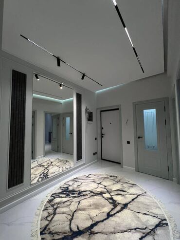стол для растяжки спины: 3 комнаты, 77 м², Элитка, 13 этаж