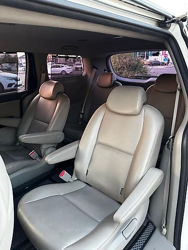 Kia: Kia Carnival: 2016 г., 2.2 л, Автомат, Дизель, Минивэн at lalafo.kg — 6 Kia: Kia Carnival: 2016 г., 2.2 л, Автомат, Дизель, Минивэн — 6