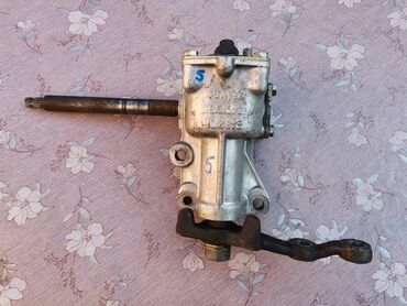 Auto delovi: Puž(glava) volana Lada 2107 Rivu, Lada 2104 Karavan, Lada 2105 Lada — 1