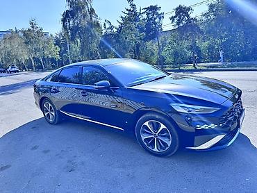 kia ev5: Kia K8: 2022 г., 1.6 л, Гибрид, Фастбек — 4