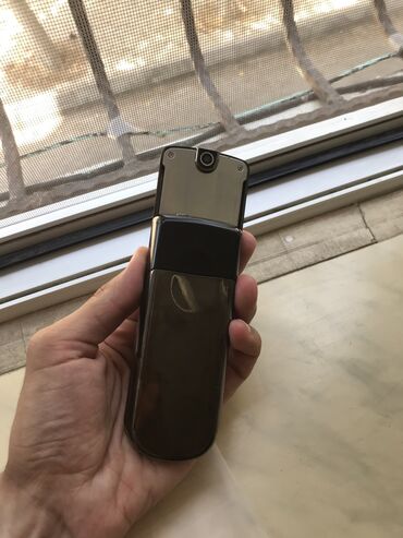 сотовый телефон fly ff244 grey: Nokia 8, 2 GB, rəng - Qara, Sənədlərlə