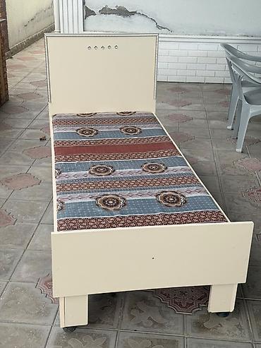 Tək nəfərlik çarpayı - Rəng: krem - Material: laminat/MDF tipli səth lalafo.az -da Tək nəfərlik çarpayı - Rəng: krem - Material: laminat/MDF tipli səth