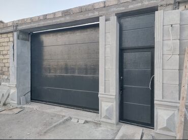 Qaraj darvazaları: Dəmir Qaraj darvazası, Seksional, Avtomatik, rəng - Qəhvəyi, Qapı ilə — 2